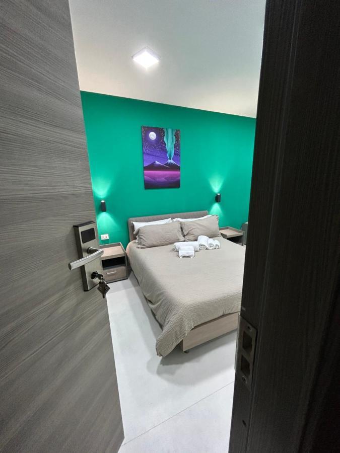 2Naples Rooms Exterior foto