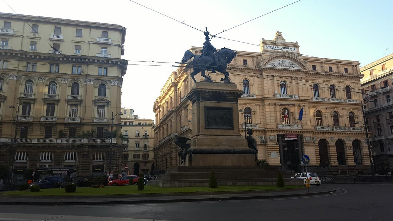 2Naples Rooms Exterior foto